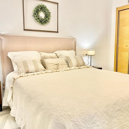 Rs 16 Studio Center Of Marbella By Eaw Homes ภายนอก รูปภาพ