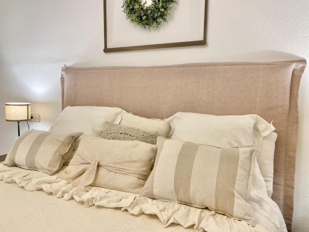 Rs 16 Studio Center Of Marbella By Eaw Homes ภายนอก รูปภาพ