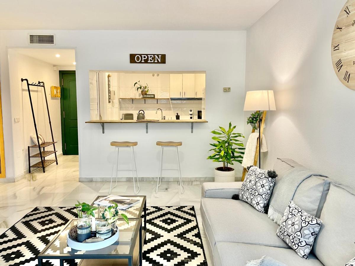 Rs 16 Studio Center Of Marbella By Eaw Homes ภายนอก รูปภาพ